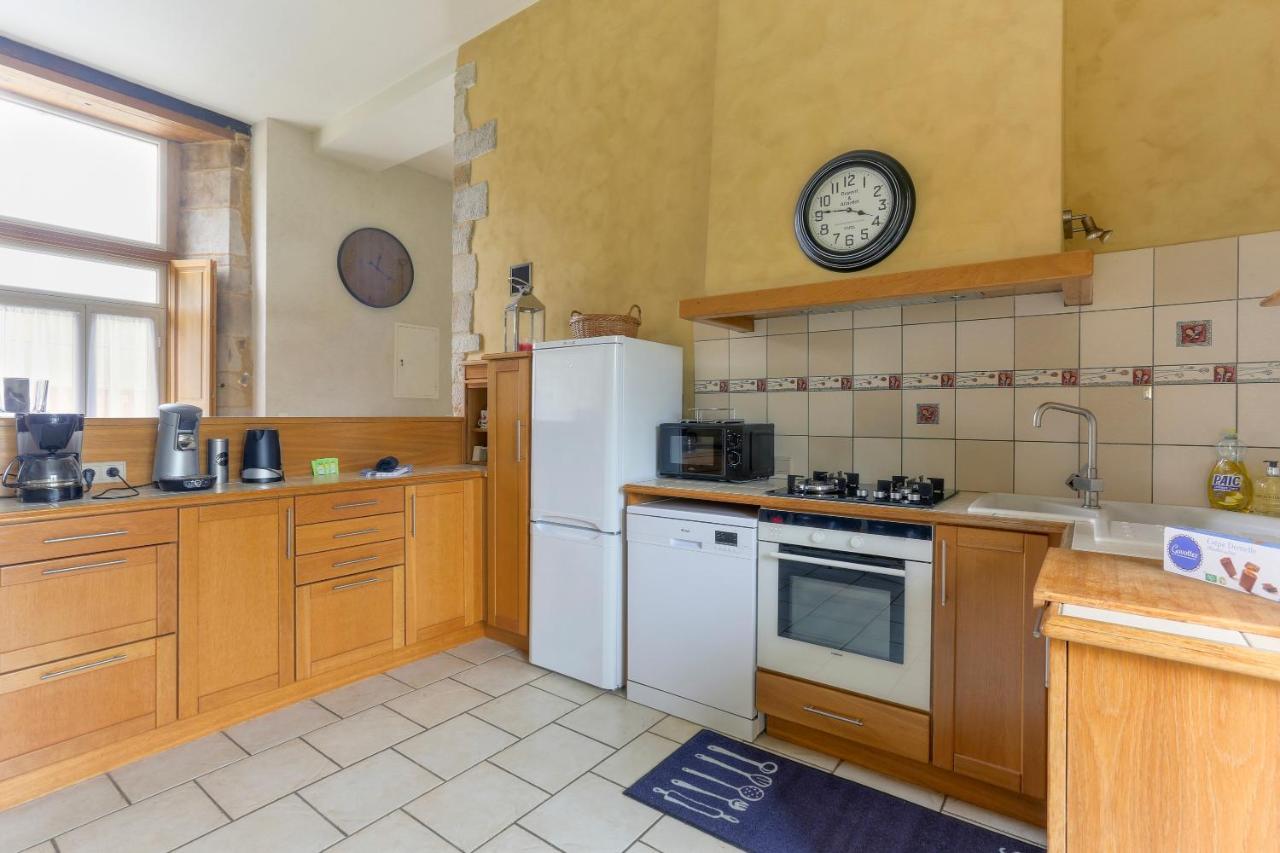 Tour Des Alleux - Maison De Maitre Pour 6 *